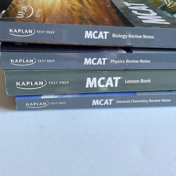 📚  MCAT Study Textbooks - Kaplan and Princeton Review - Complete Set of 6! 📚 - Picture 1 of 8